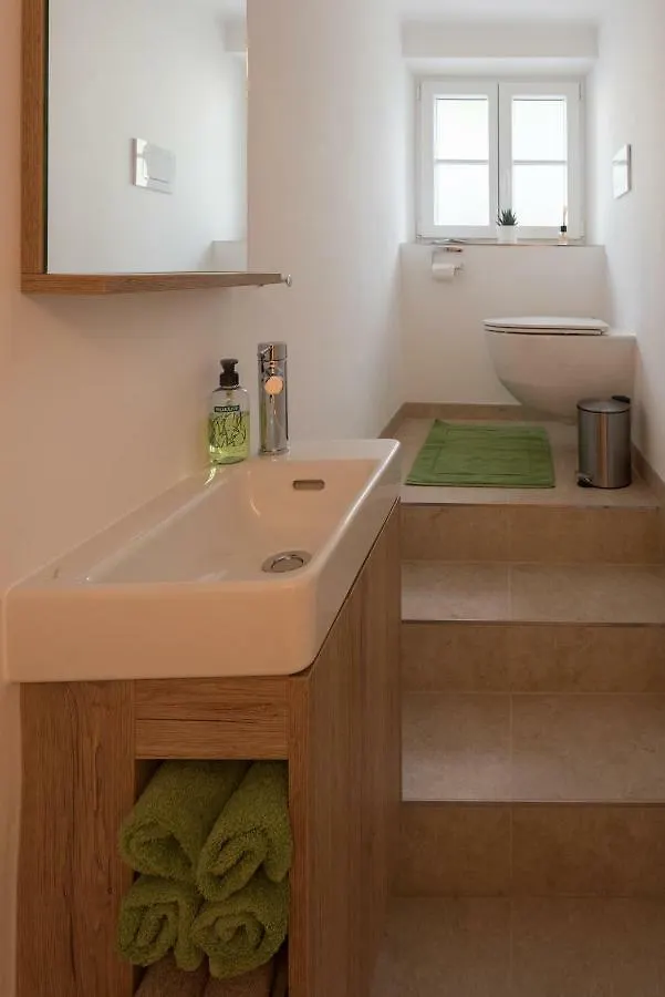 Apartment Villa Leopoldskron Solnohrad